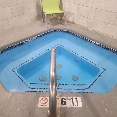 Cash Rewards Inn & Suites ロズウェル エクステリア 写真